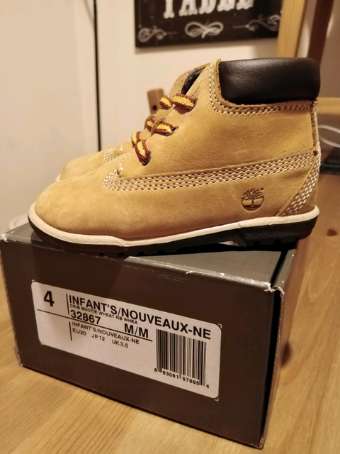 infant timberland boots size 4